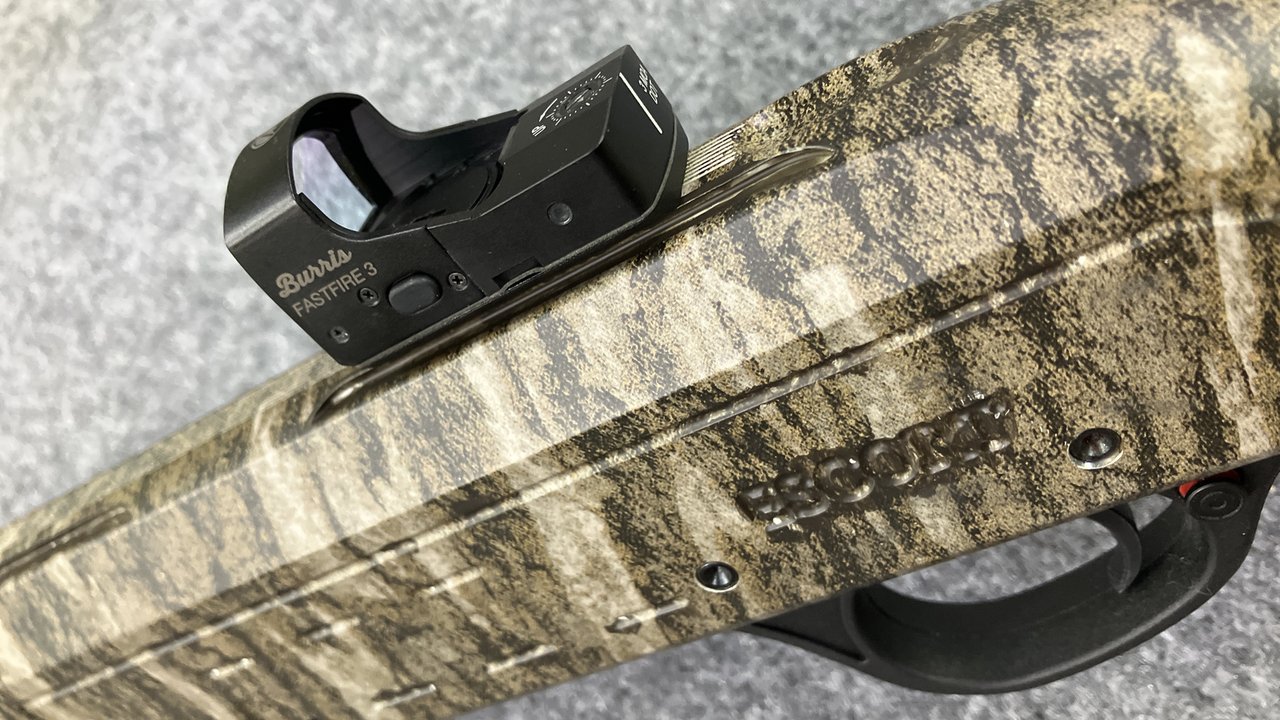 Burris FastFire 3 red dot mounted on an Escort shotgun